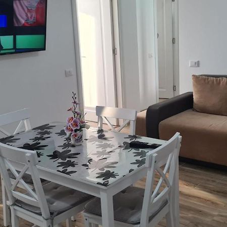 דירות Râmnicu Vâlcea Apartament Lucian מראה חיצוני תמונה